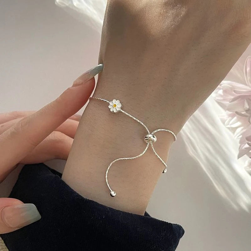 Flower Pendant Bracelets