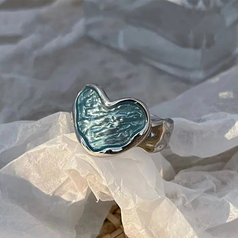 Marina Geometric Heart Ring