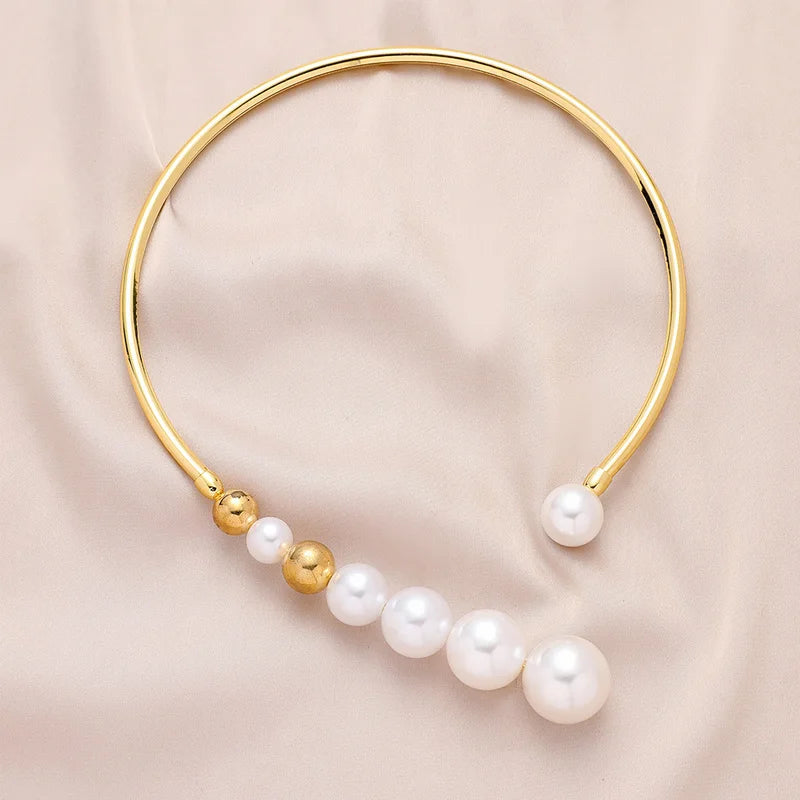 Emma Pearl Necklace