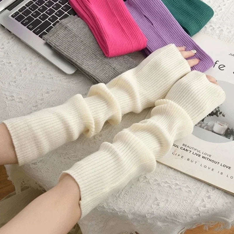 Long knitted Gloves